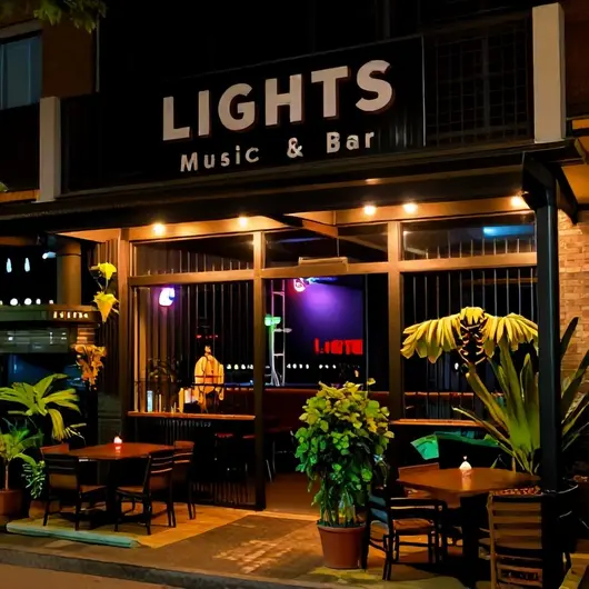Descubra o LIGHTS Music & Bar em Teresina Descubra o LIGHTS Music & Bar em Teresina